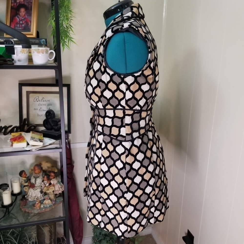 Designer Bently A sassy sleeveless coat jacket  M - Picture 6 of 8